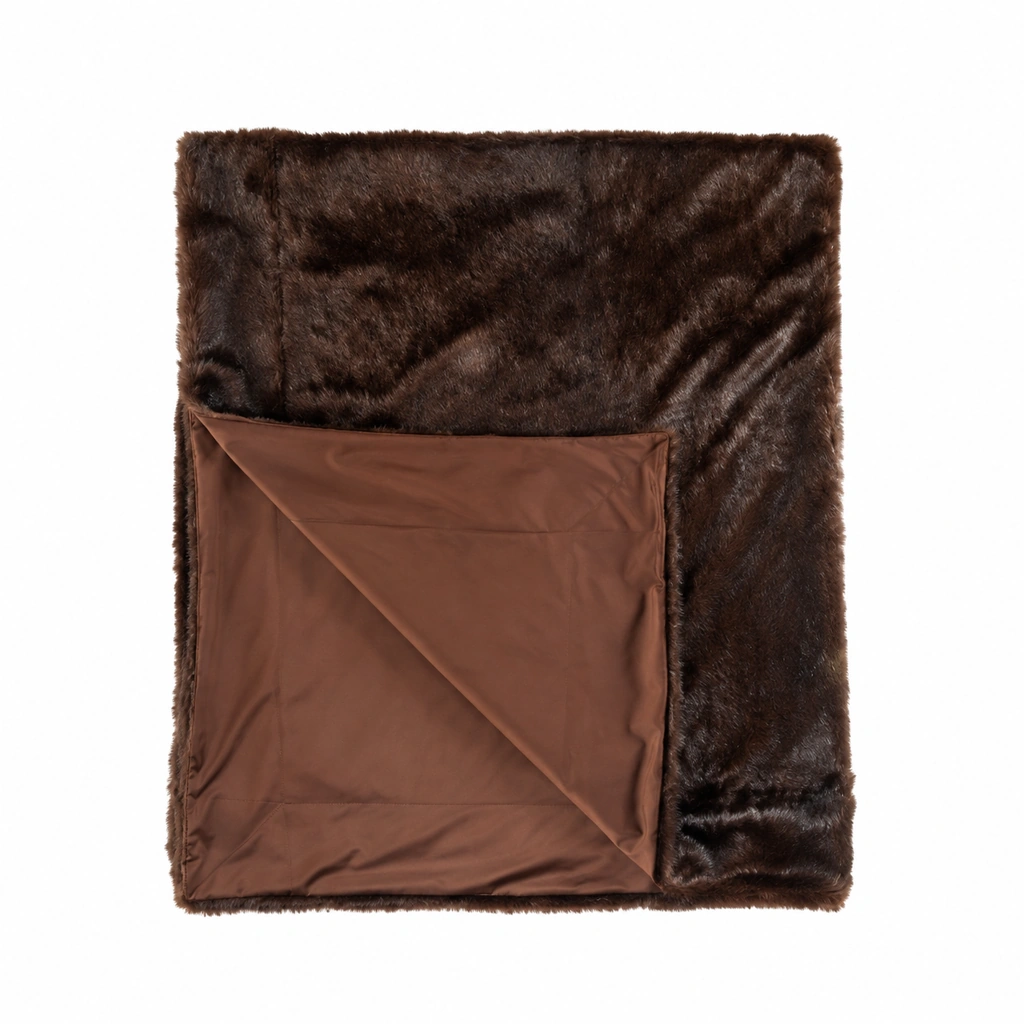 Grizzly Throw 152x177cm
