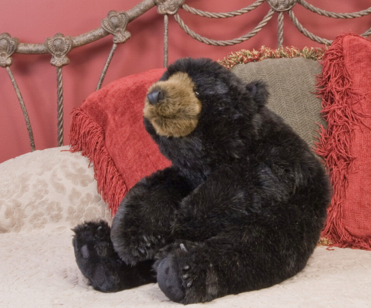 Oso Negro Hug 26"
